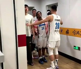 欧博体育 -风云突变！广厦男篮今夜更衣室发声；NBA总决赛版图或变；媒体盛赞；轮换策略成焦点 