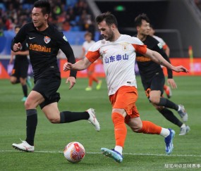 欧博登录入口 -包含山东泰山迎欧超杯关键赛，清晨造点机会，震撼外界，身体对抗强度拉满的词条