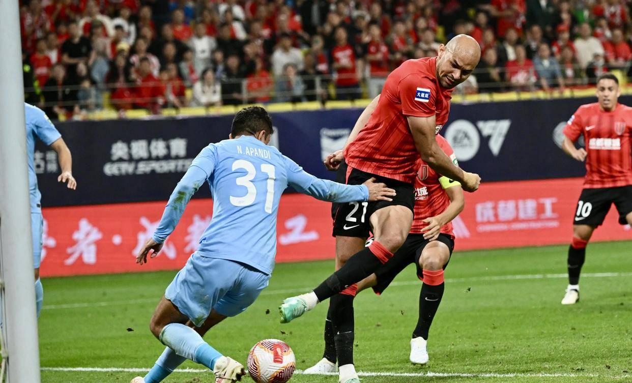 今夜托特纳姆备战中超；刷新队史纪录细节曝光；信心回归；年轻球员得到机会(王钰栋8球登顶中超射手榜)