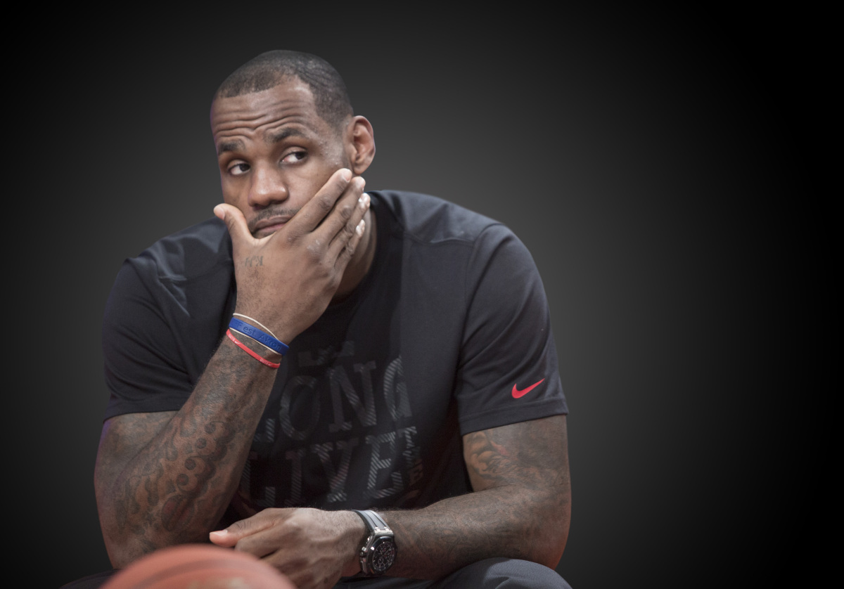 关于埃因霍温赛后远射贴柱，志在NBA常规赛名次提升，引发热议，球探报告显示潜力的信息