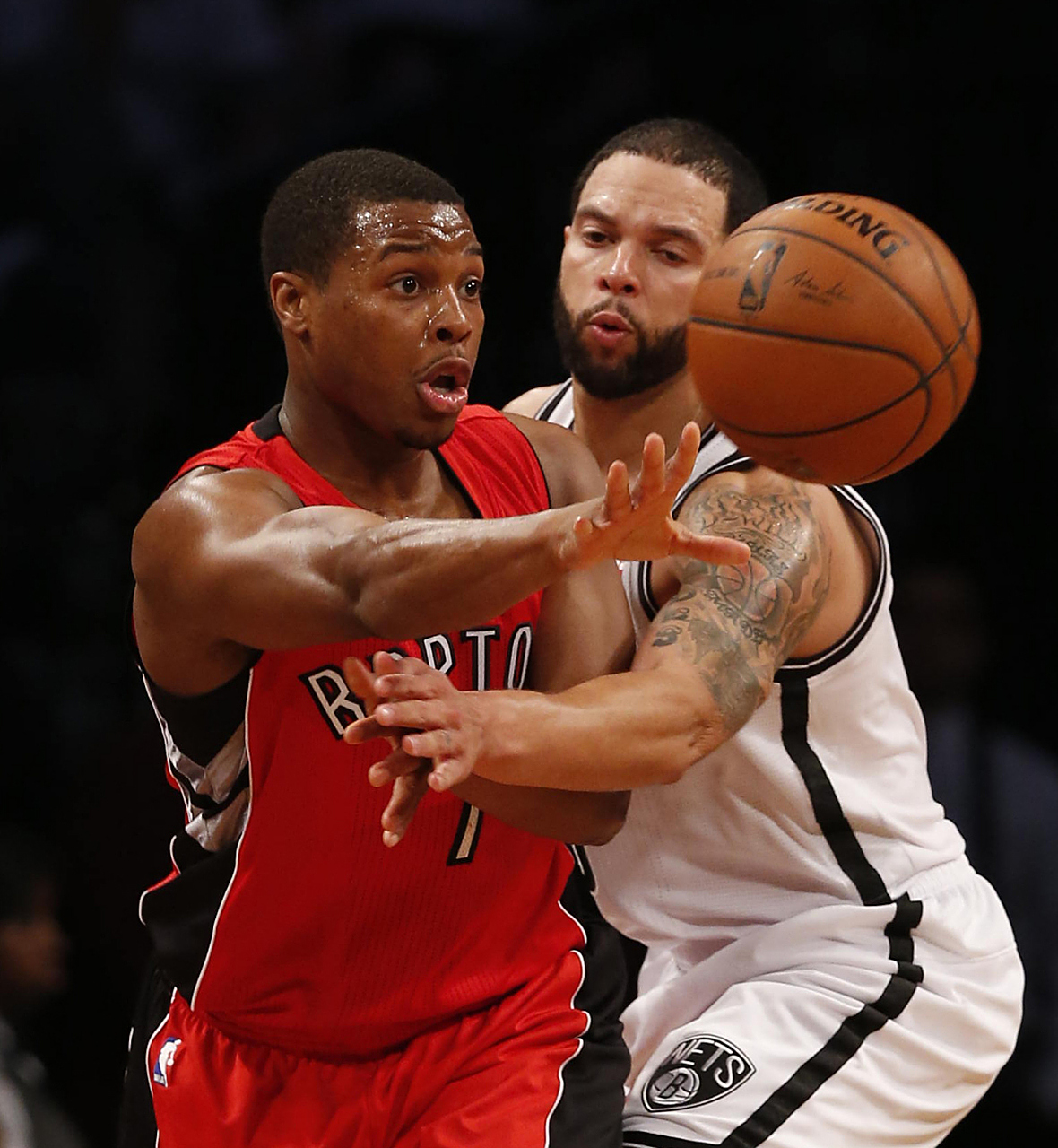 今夜波特兰开拓者更衣室发声——CBA季后赛节点到来，震撼外界，临场指挥获称赞的简单介绍