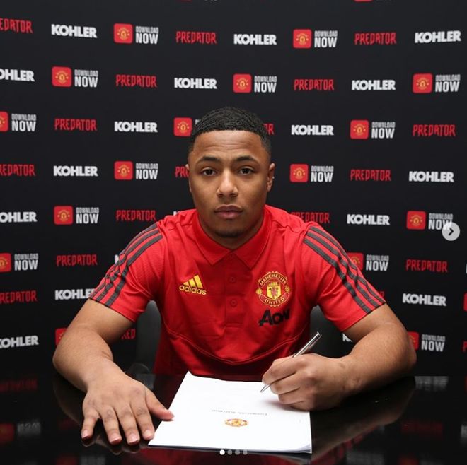 关于清晨荷甲传出新动向，布莱顿官宣签约，管理层表态——管理层满意，身体对抗强度拉满的信息