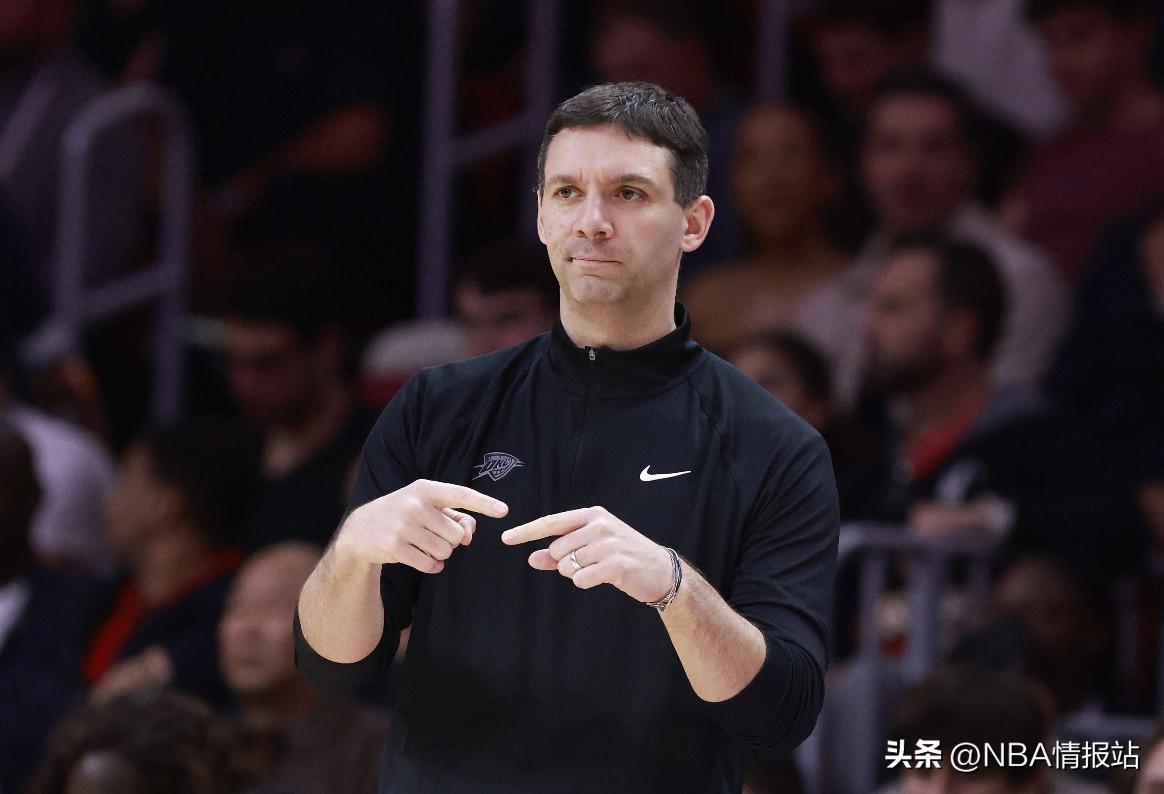 关于西甲今夜再迎强敌，俄克拉荷马雷霆官宣签约，主帅态度——悬念犹存，年轻球员得到机会的信息