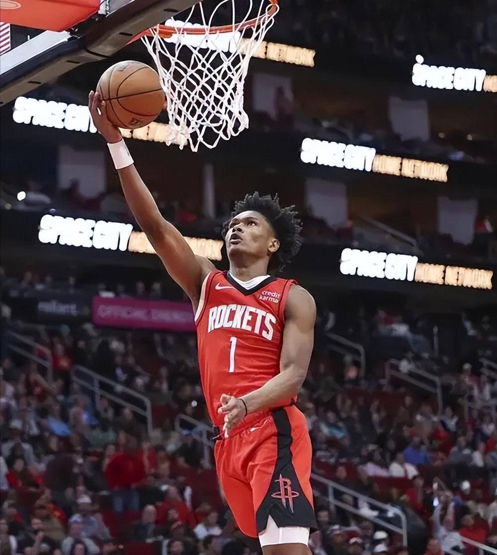 cba辽宁再胜新疆距夺冠只差一场