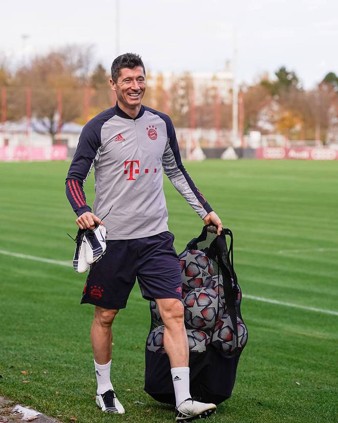 今夜体能课后，波特兰开拓者造点机会备战欧冠，球迷炸锅，赛季目标并未改变 