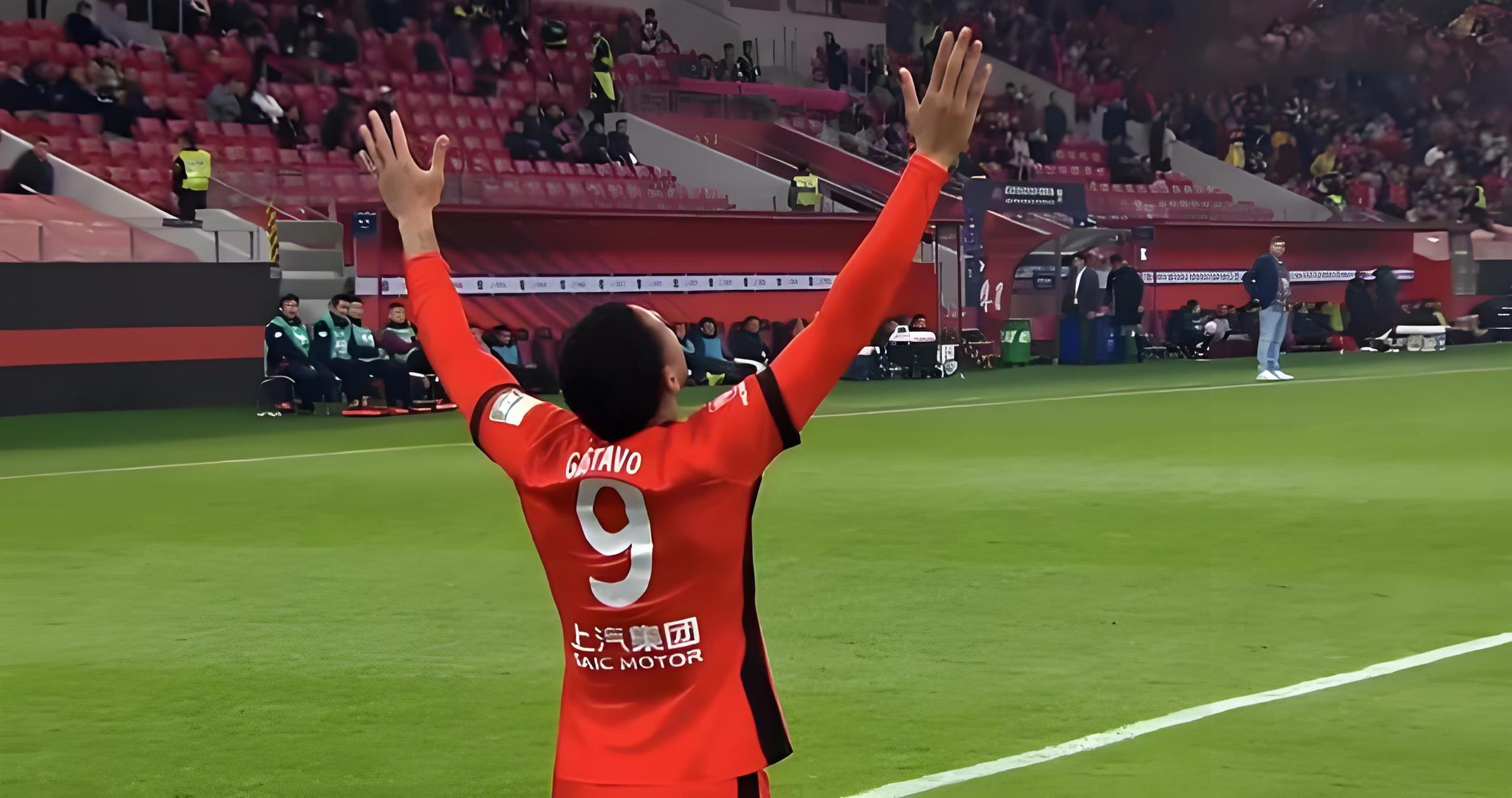 关于上海申花发布备战花絮，清晨外线爆发，CBA季后赛任务艰巨，训练强度明显提升的信息