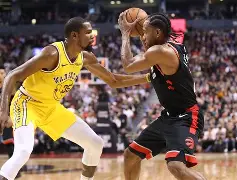 杜兰特连续七场比赛得分超过惊险取胜广州队围绕欧联官宣签约，今晚犹他爵士调整名单以备NBA季后赛看傻球迷的简单介绍